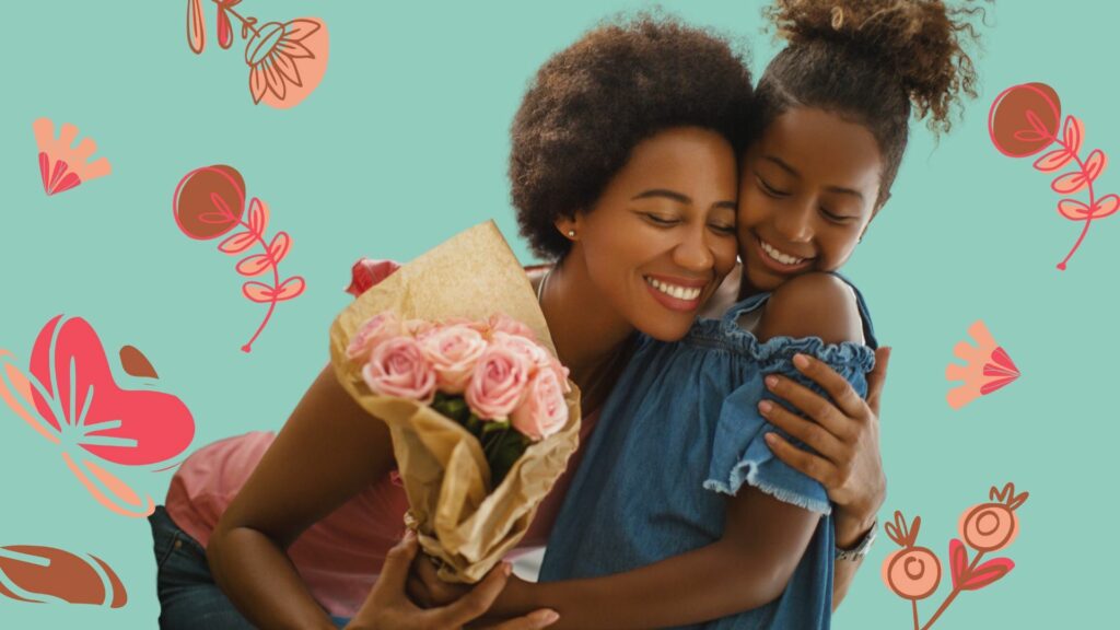 mae abraçando uma filha e ganhando dela um remalhete de flores em um fundo verde 
